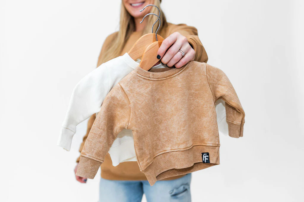 Honey Acidwash Sweatshirt