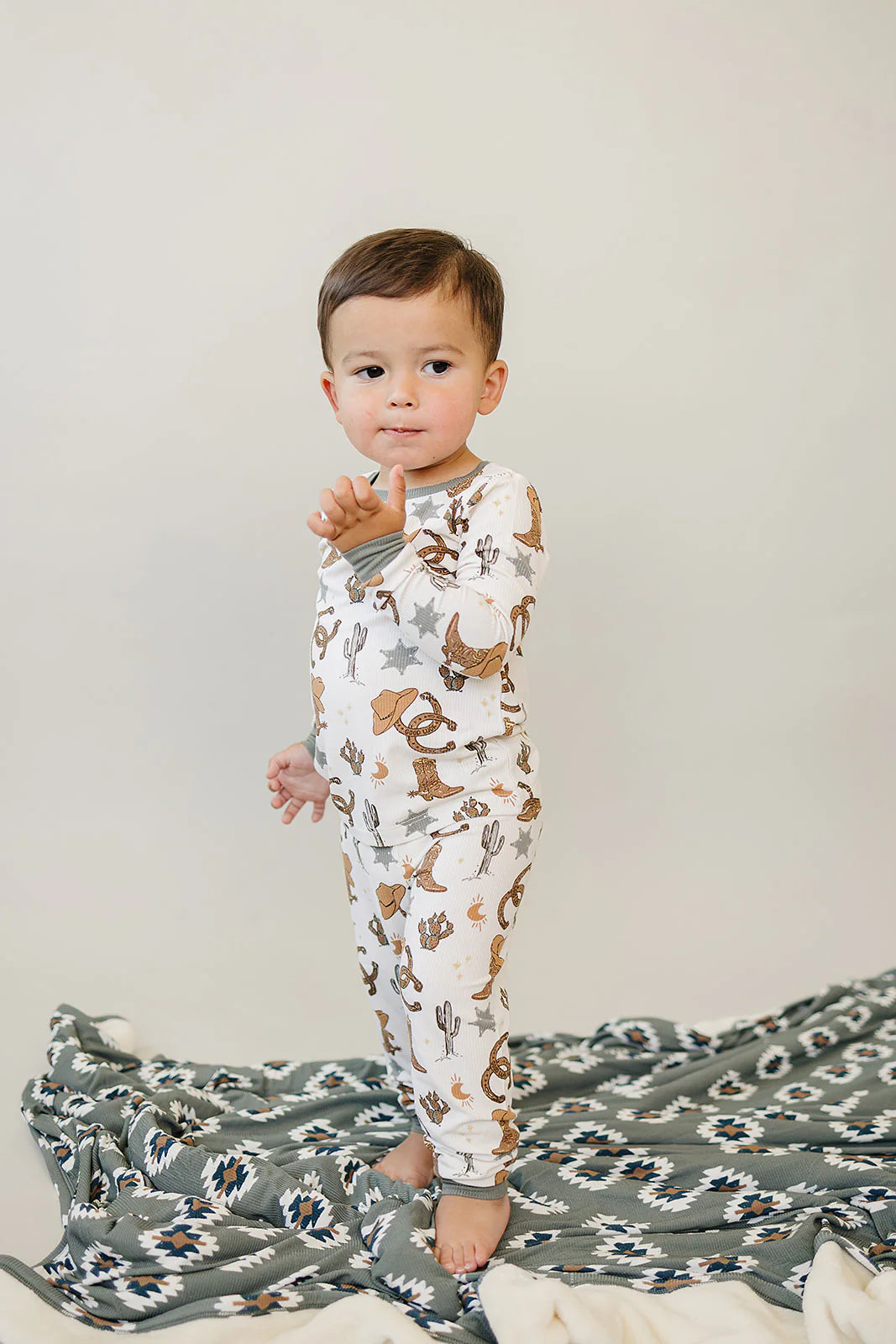 Outlaw Cowboy Cozy Set