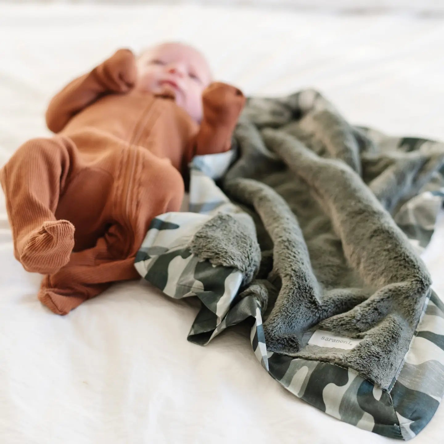Satin Border Mini Blanket - Camo