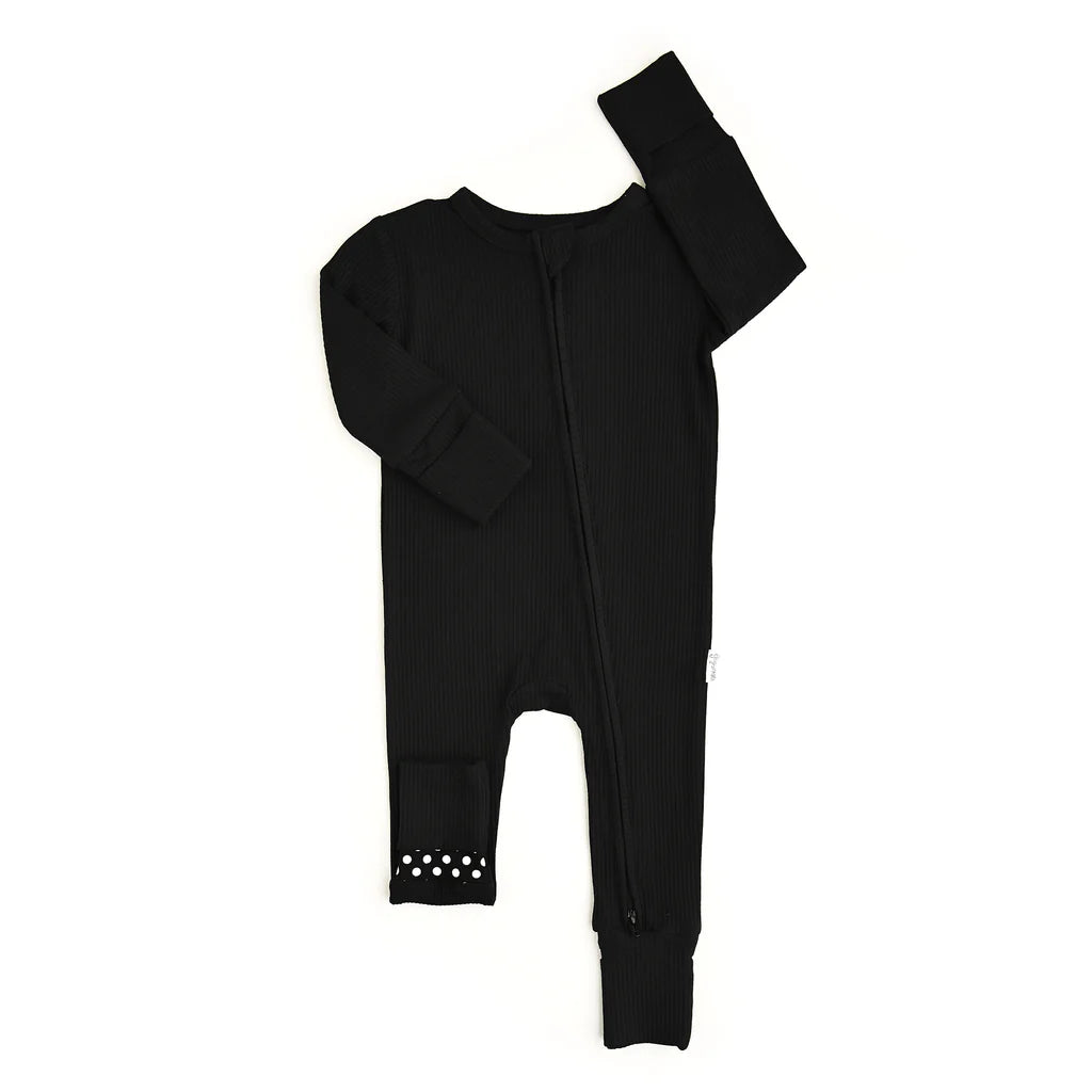 Onyx Ribbed Zip