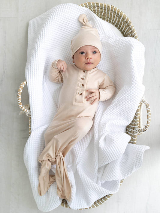 Knotted Baby Gown and Hat Set (Newborn - 3 mo) - sand