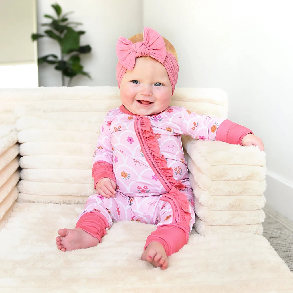 Everleigh Ruffle Zip