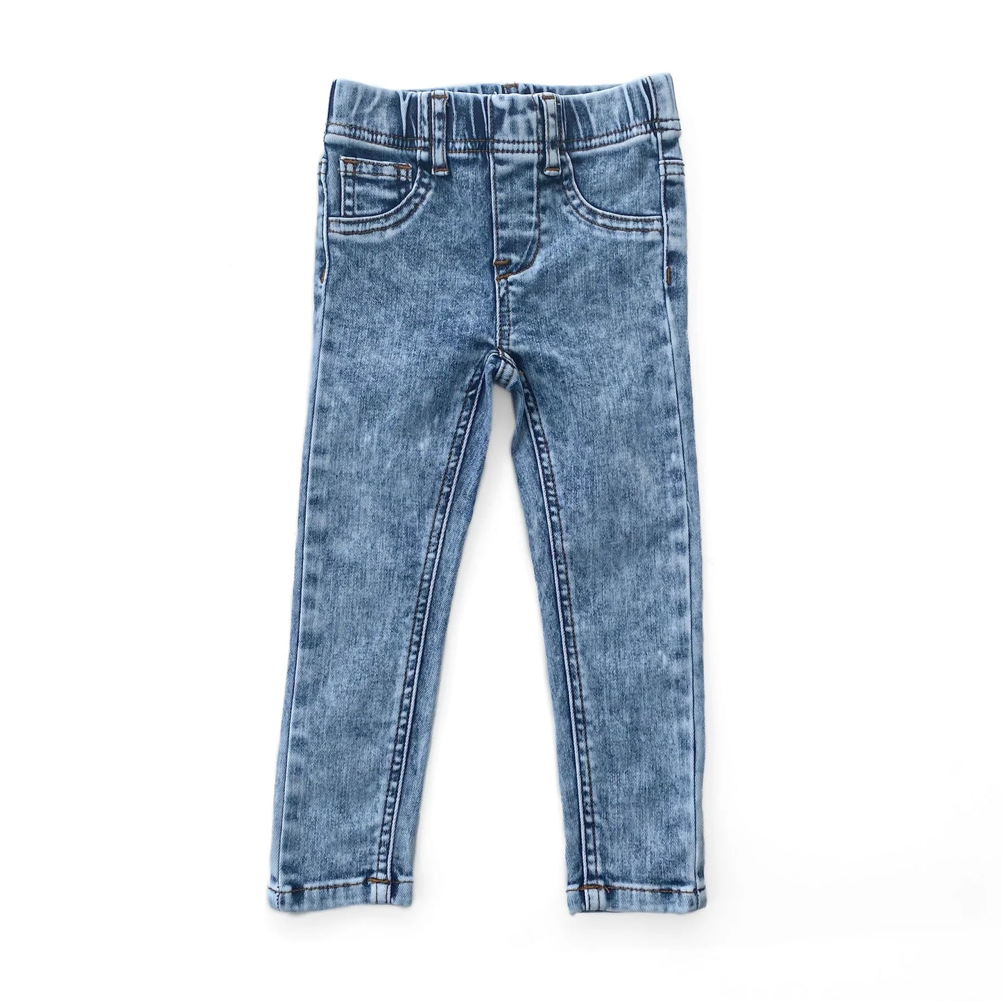 Classic Jeans - Mid Wash