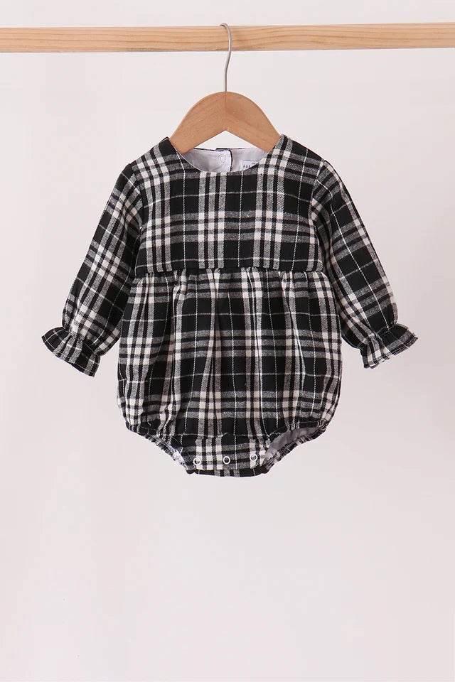 Black Plaid Bubble