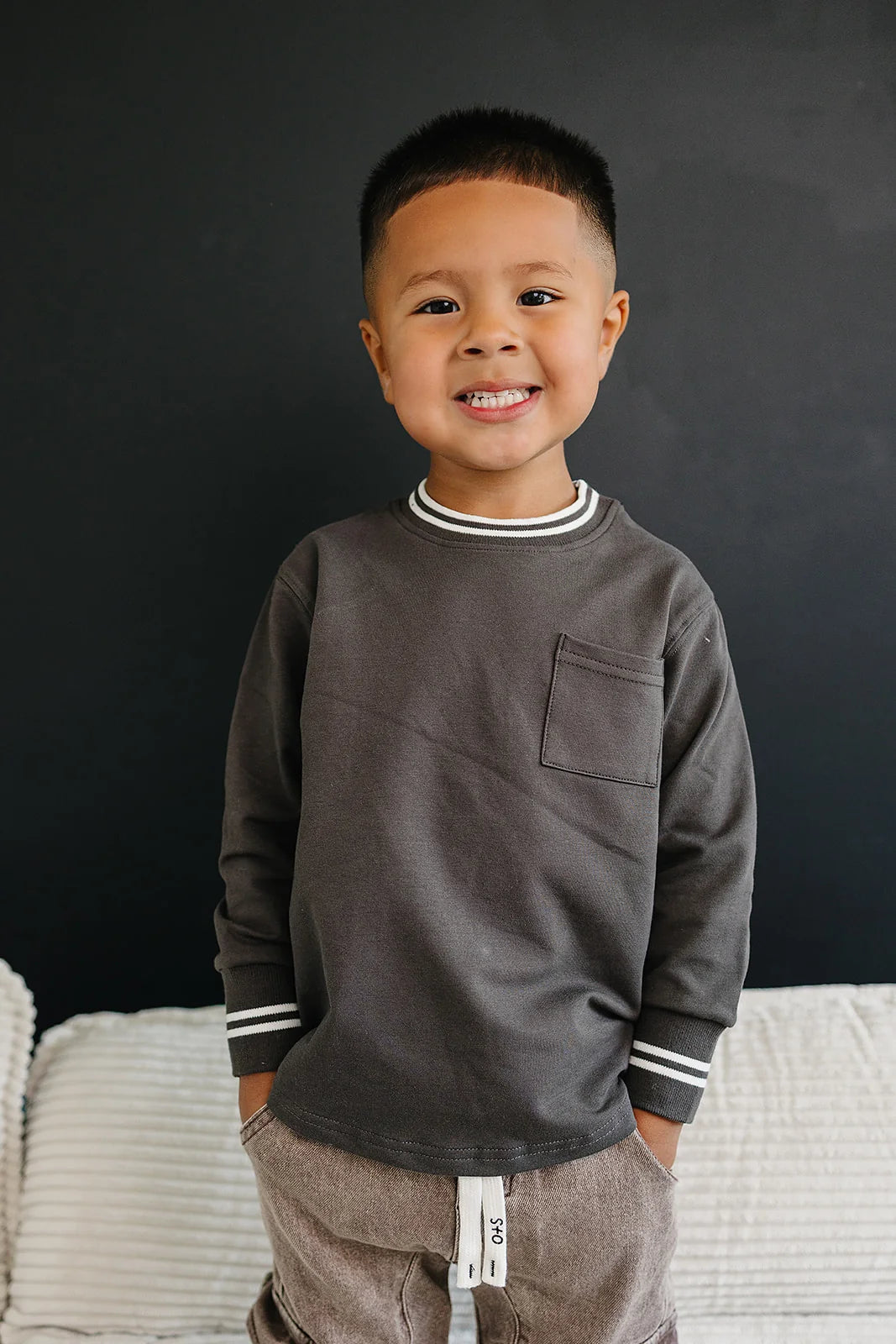 Paxton Tee - Charcoal