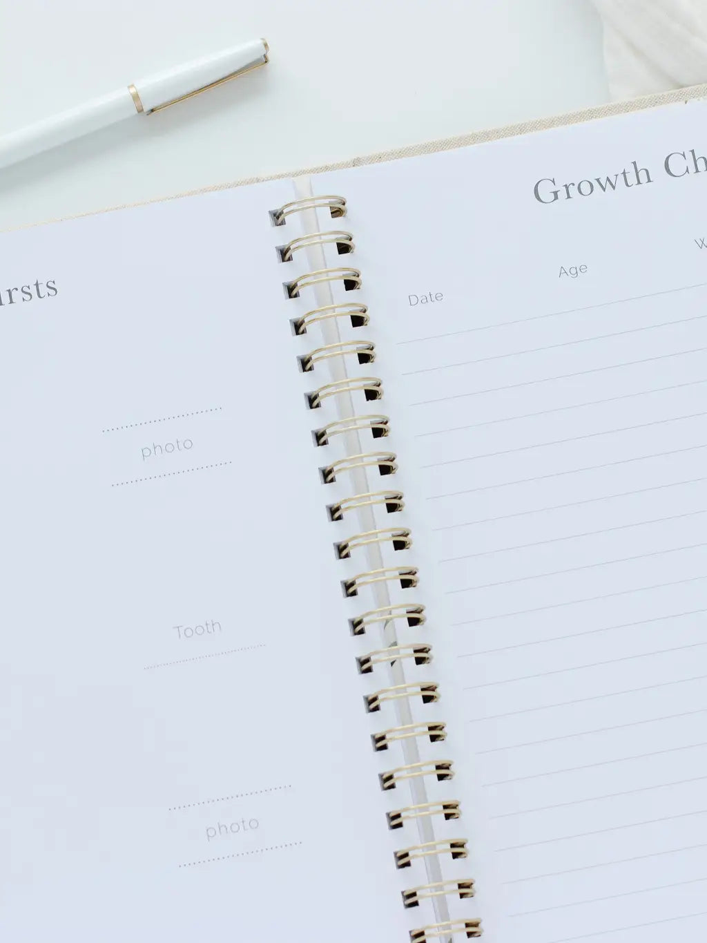 Baby Book - Memory book + keepsake box (Sand)