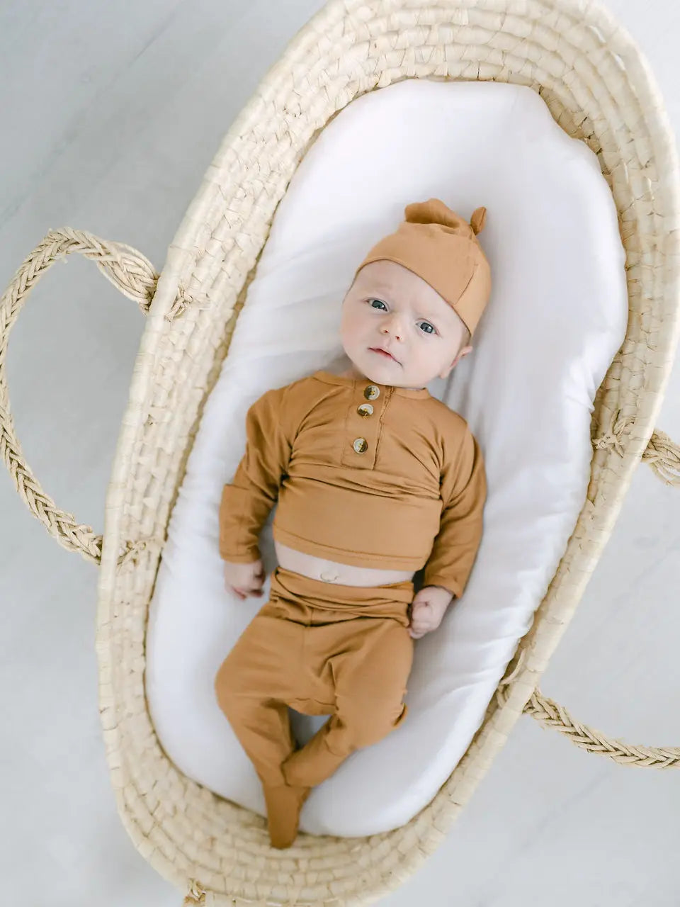 Top & Bottom Baby Outfit (Newborn - 3 months) - Camel
